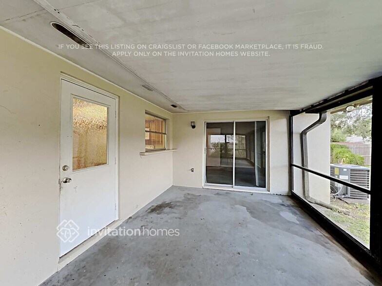 Building Photo - 814 Big Buck Cir