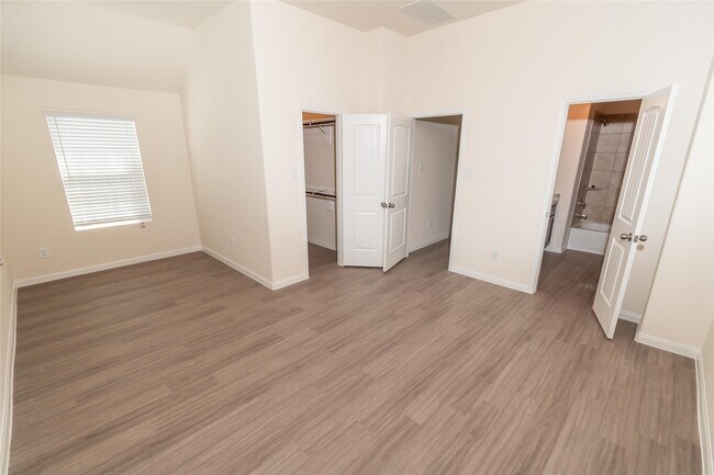 Building Photo - 5405 Rio Ramos Ct