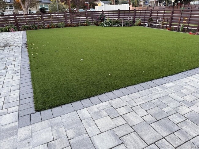 Building Photo - 20430 Lanark St