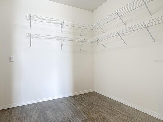 Building Photo - 1601 Delphi Wy