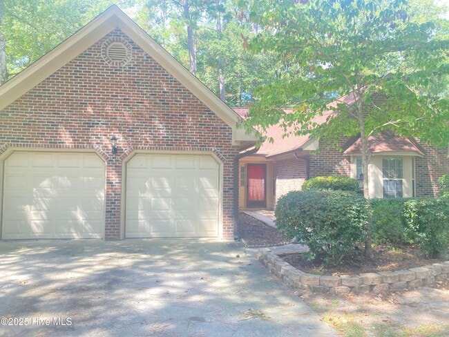 Primary Photo - 8 Sand Dollar Dr