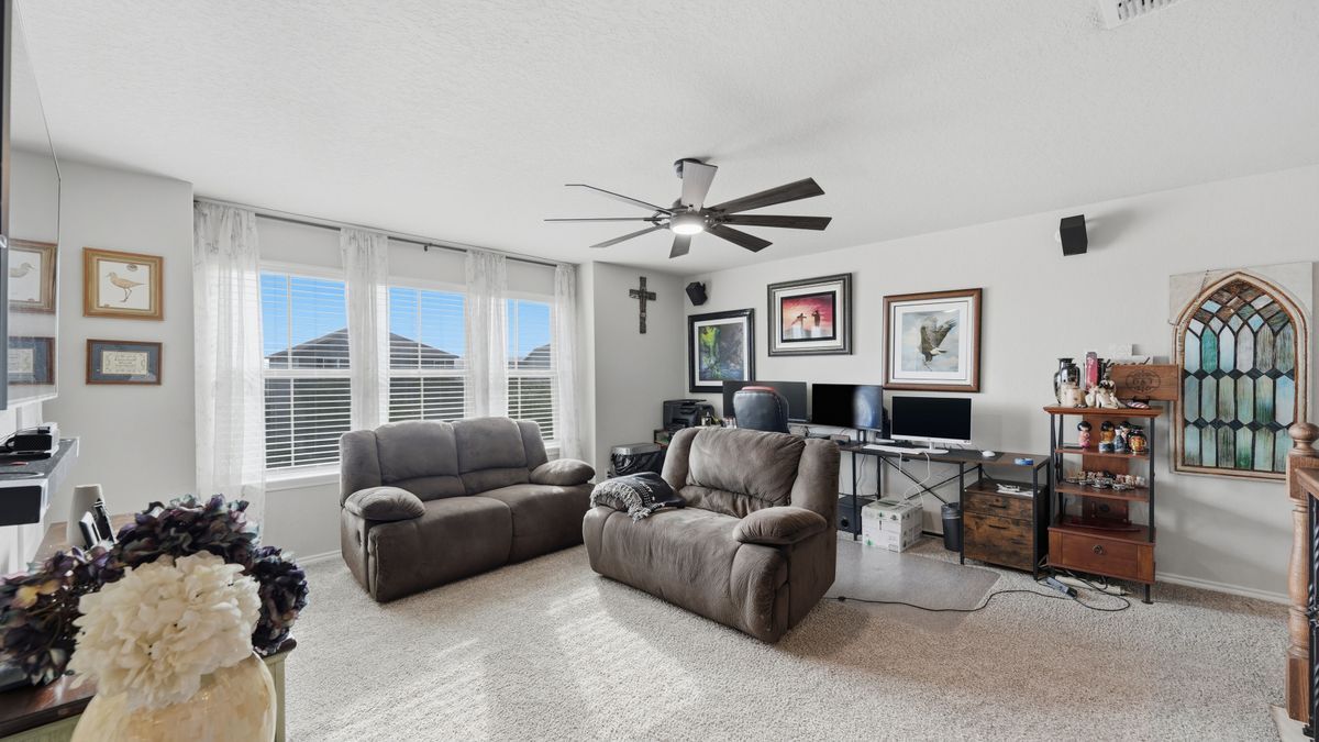 Building Photo - 2011 Sisyphus Vw