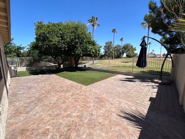 Building Photo - 7511 W Kimberly Way