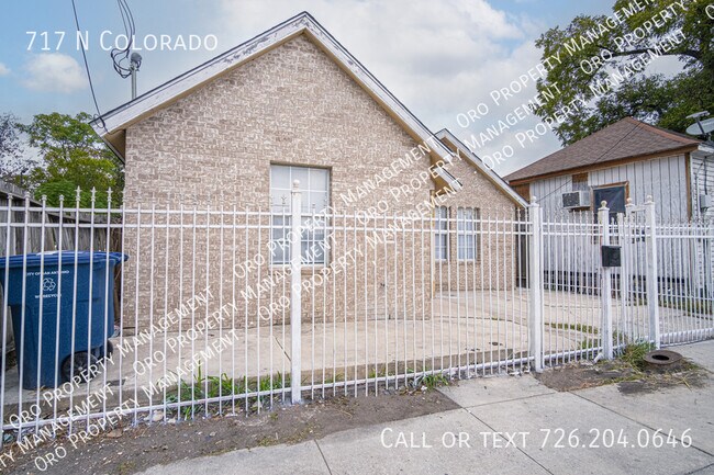 Building Photo - 717 N Colorado St