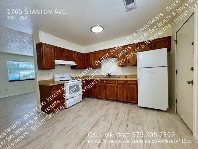 Building Photo - 1765 Stanton Ave