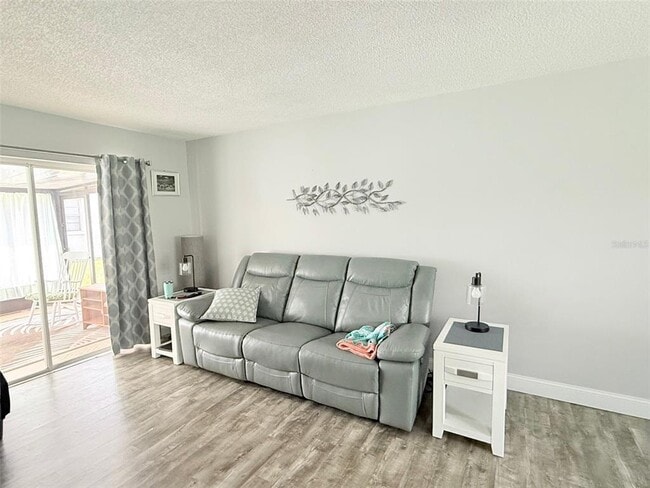 Building Photo - 3357 38th St S