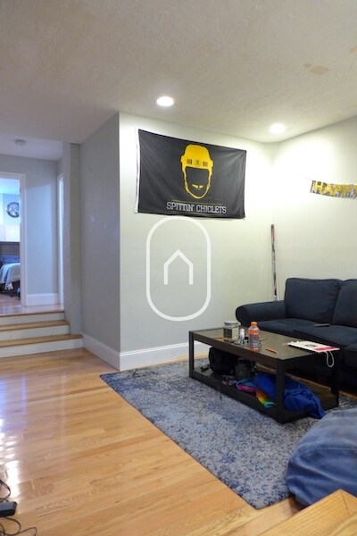 Building Photo - 36 Fenway