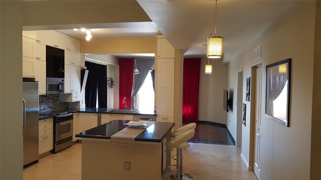 Building Photo - 3505 Sage Rd