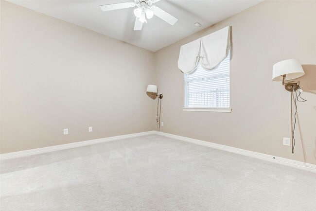 Building Photo - 1130 Wellshire Dr