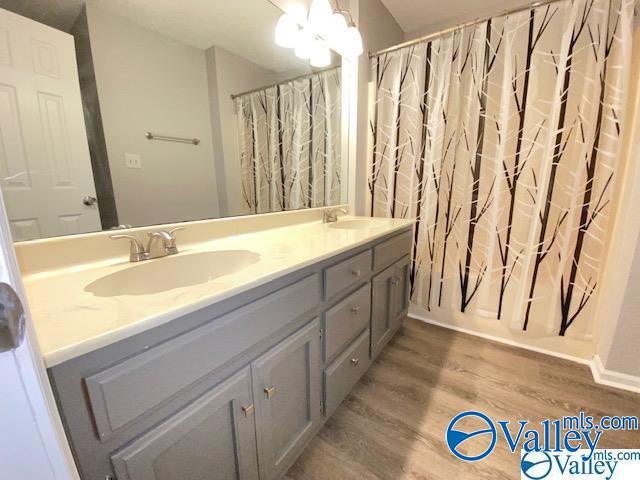 Building Photo - 208 Evalyn St