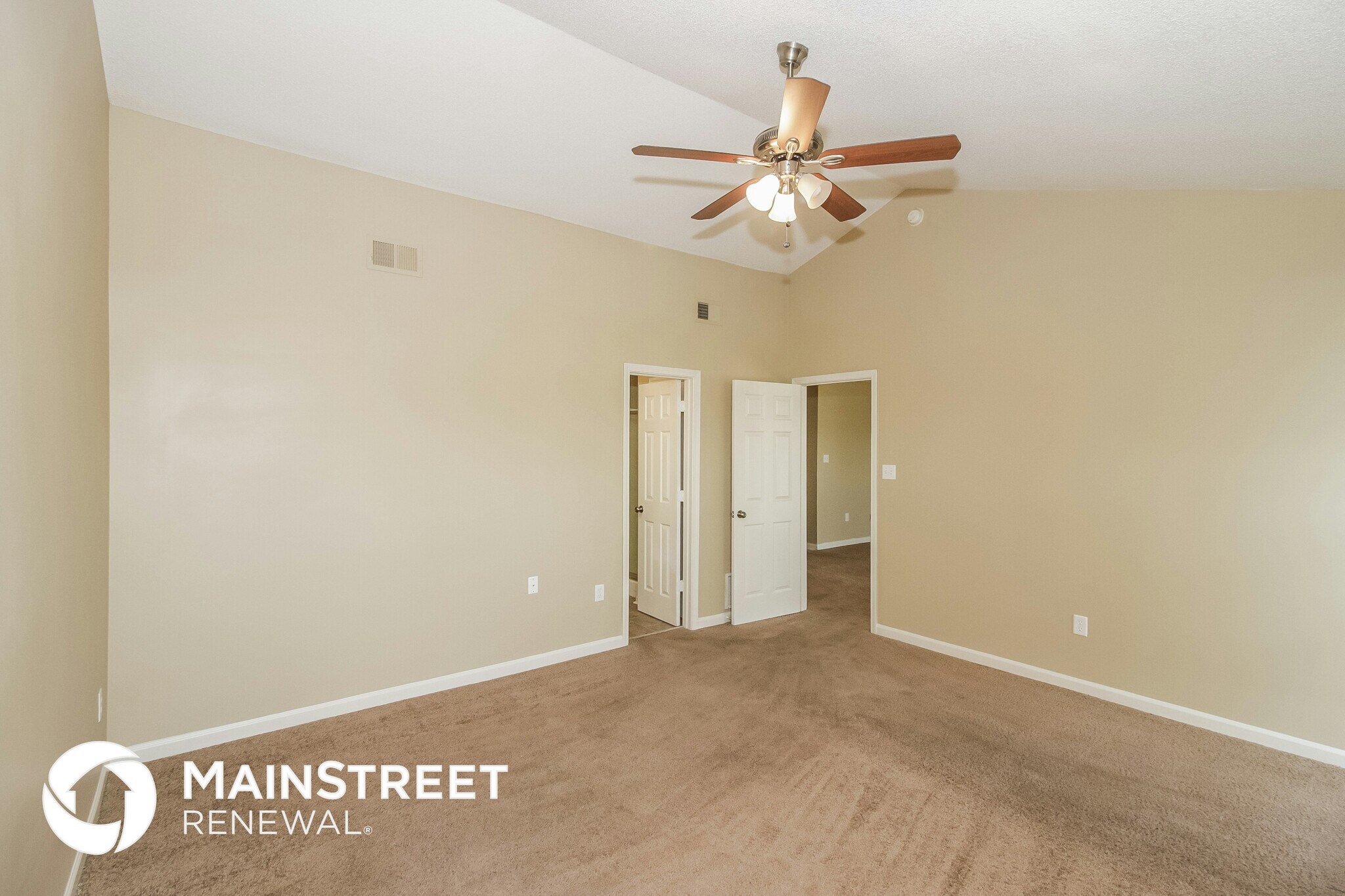 Building Photo - 1647 Sarah Ann Dr W