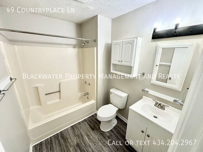 Building Photo - 49 Countryplace Ln