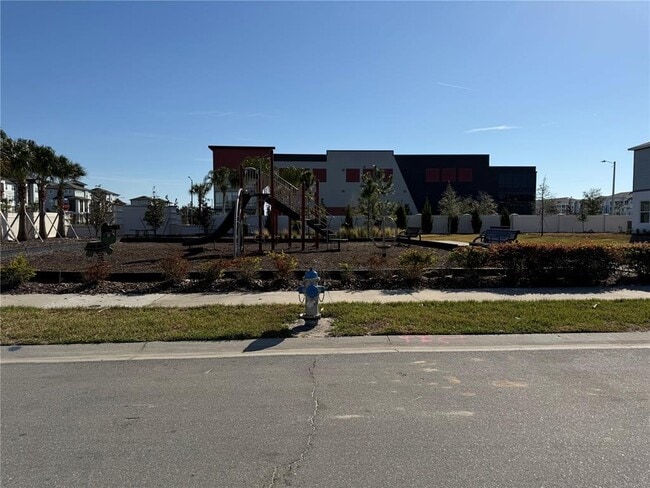 Building Photo - 14910 Harvest St