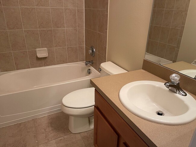 Building Photo - 5114 Fiorella Ln