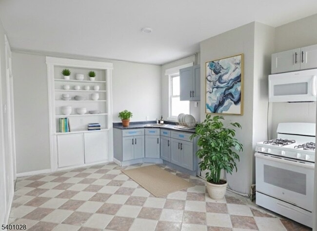 Building Photo - 1360 Springfield Ave