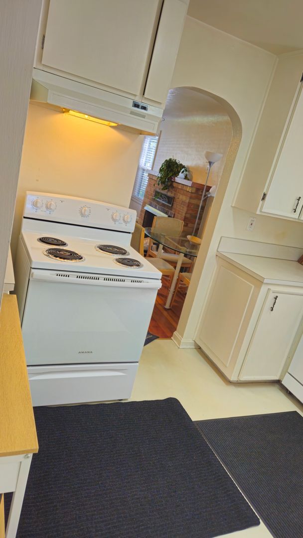 Building Photo - BG Properties, L.L.C.