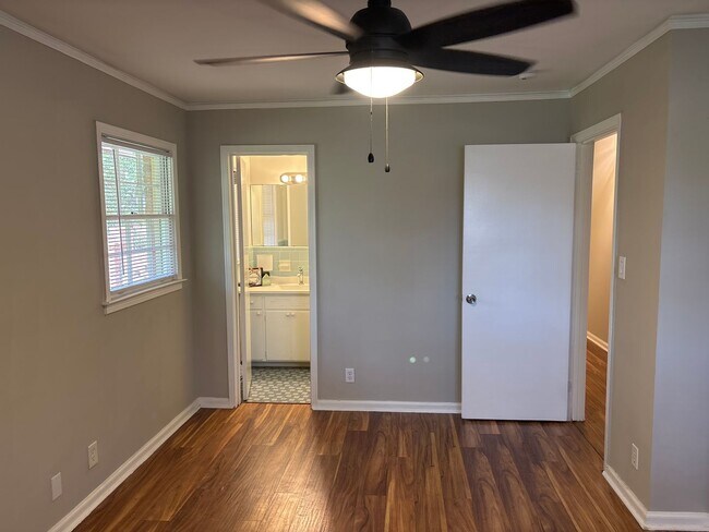 Building Photo - Great Home!
