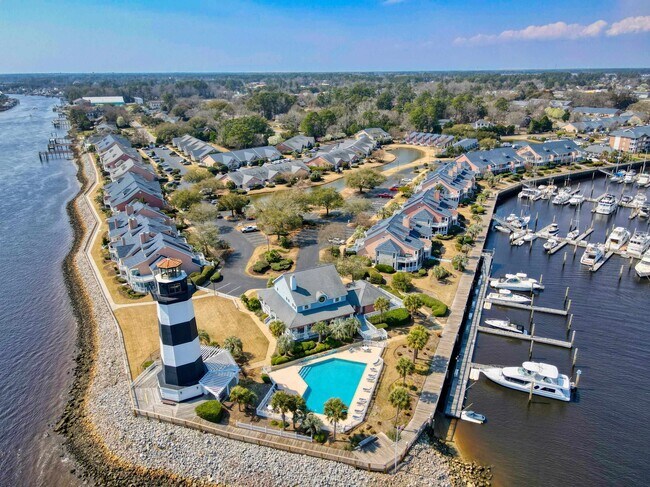 Building Photo - 4759 Lightkeepers Way