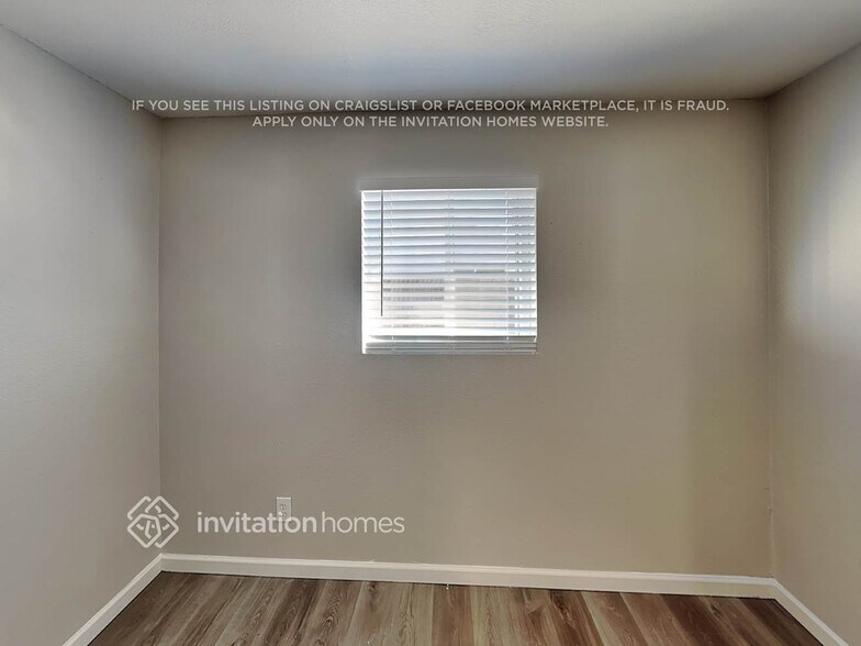 Building Photo - 14014 N 61st Ave