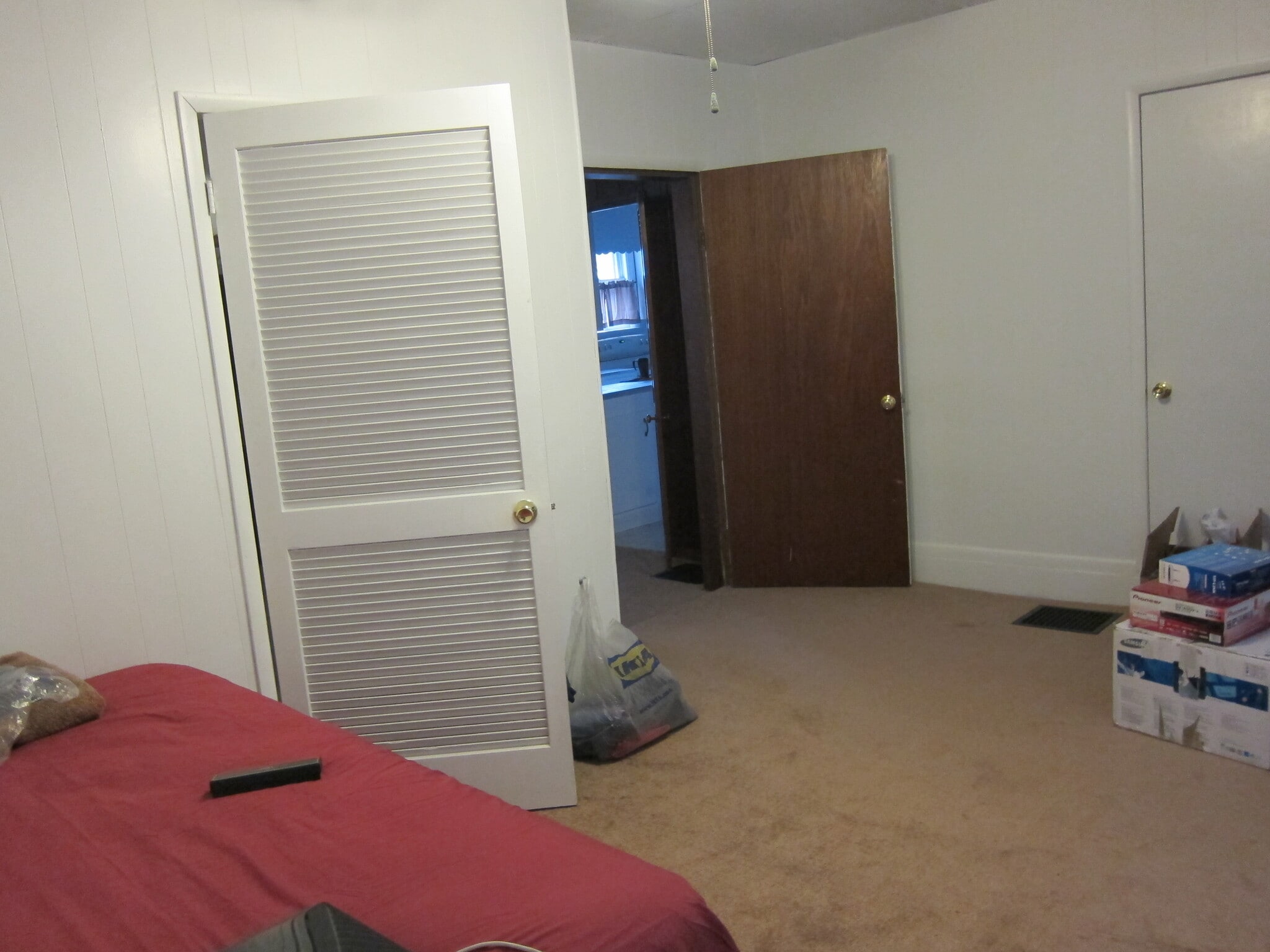 Bedroom adjacent to bathroom. - 1445 South Center Street