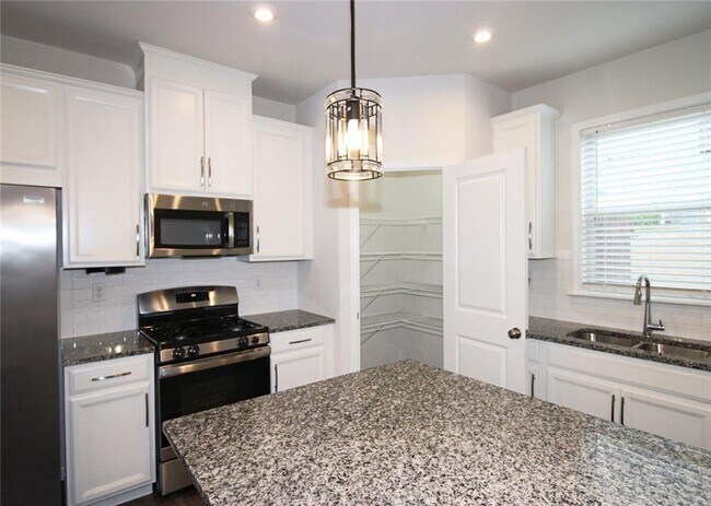 Building Photo - 1640 Coasta Way