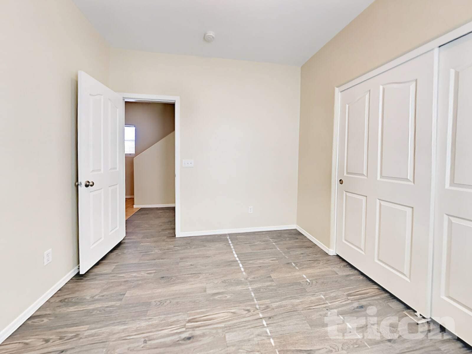 Building Photo - 8505 N 64th Ln