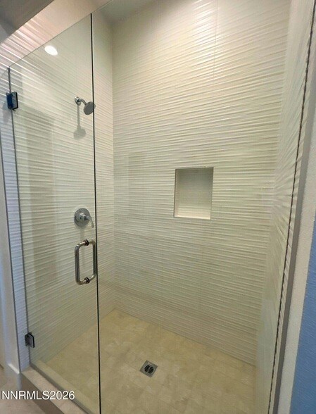 Building Photo - 7328 Oakmont Ln