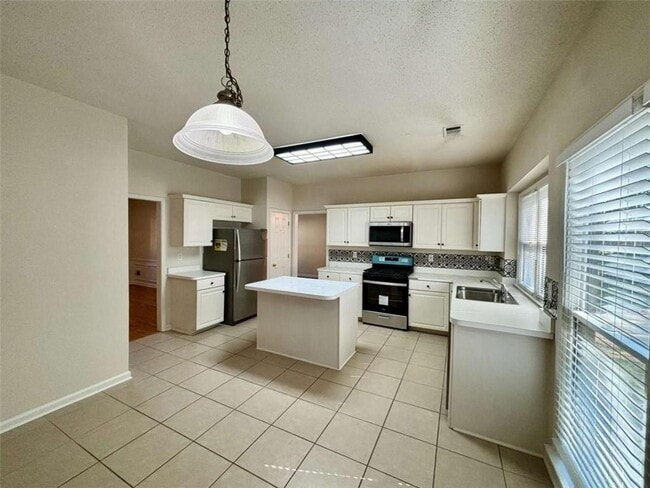 Building Photo - 10920 Glenbarr Dr