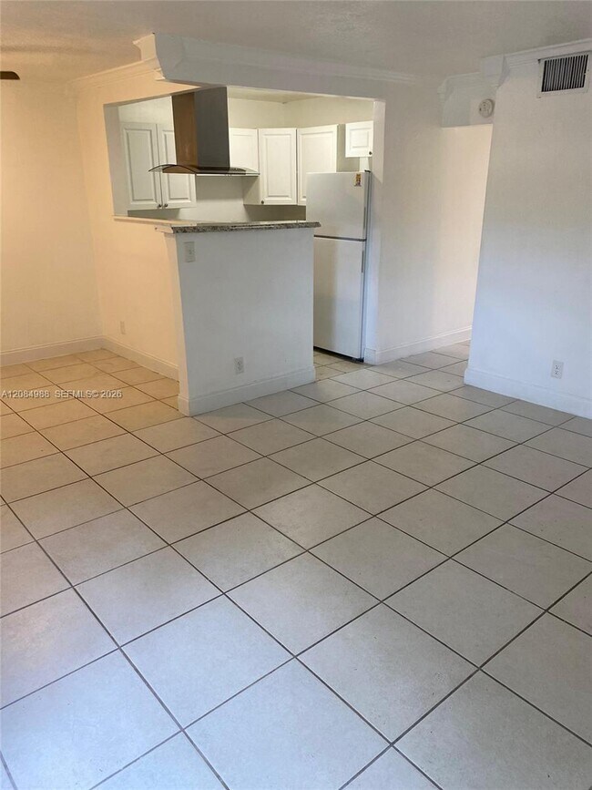 Building Photo - 3016 Coral Ridge Dr