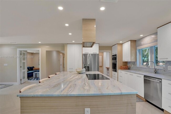 Building Photo - 1673 Bel Air Ave