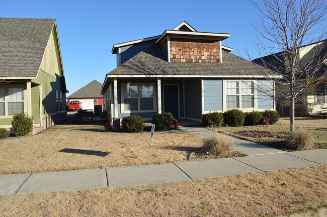 Building Photo - 3912 SW Ridgepointe Ave