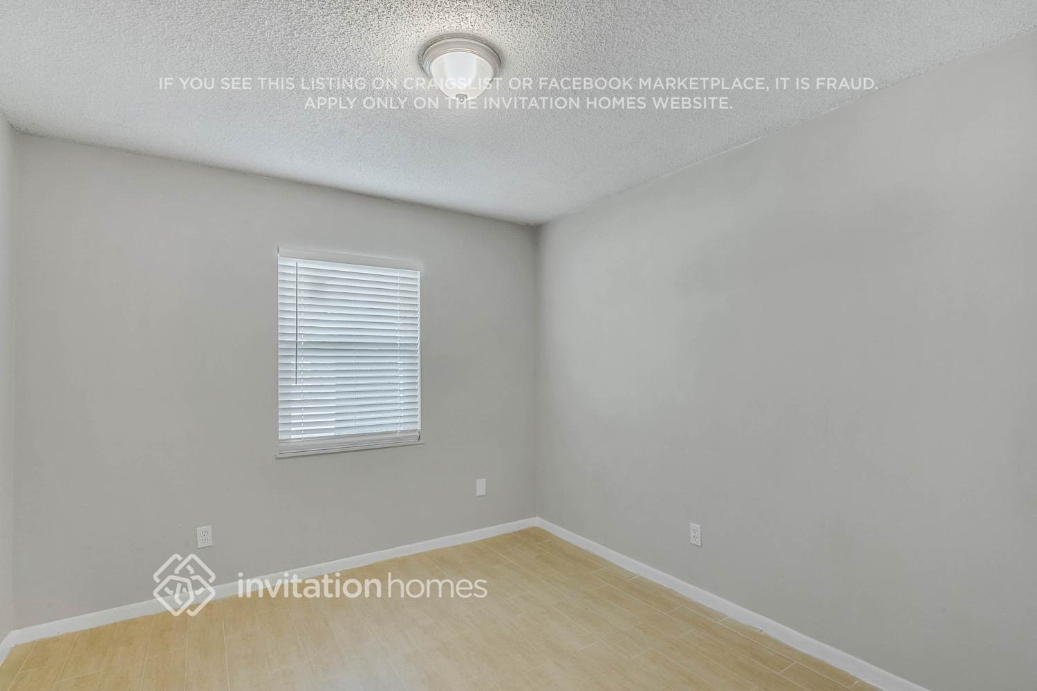 Building Photo - 7010 Lake Long Dr