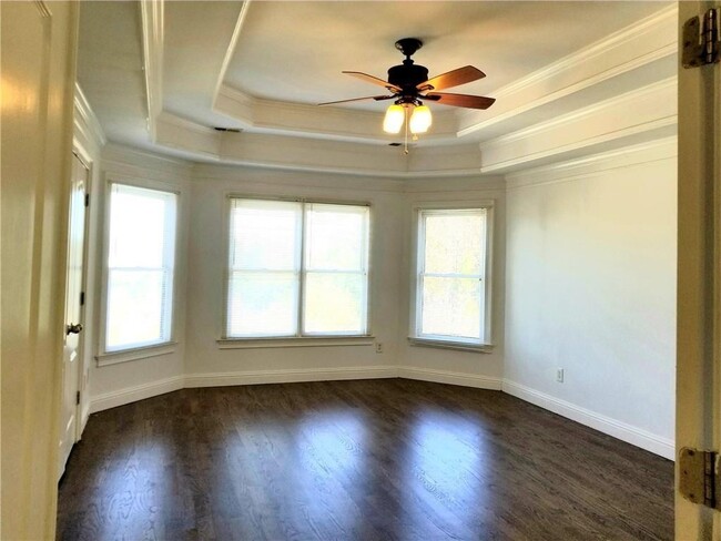 Building Photo - 3306 Chastain Ridge Dr