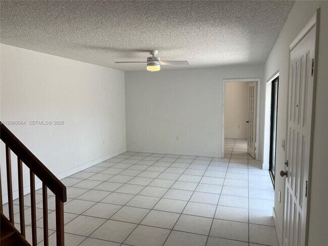 Building Photo - 9105A SW 19th Pl