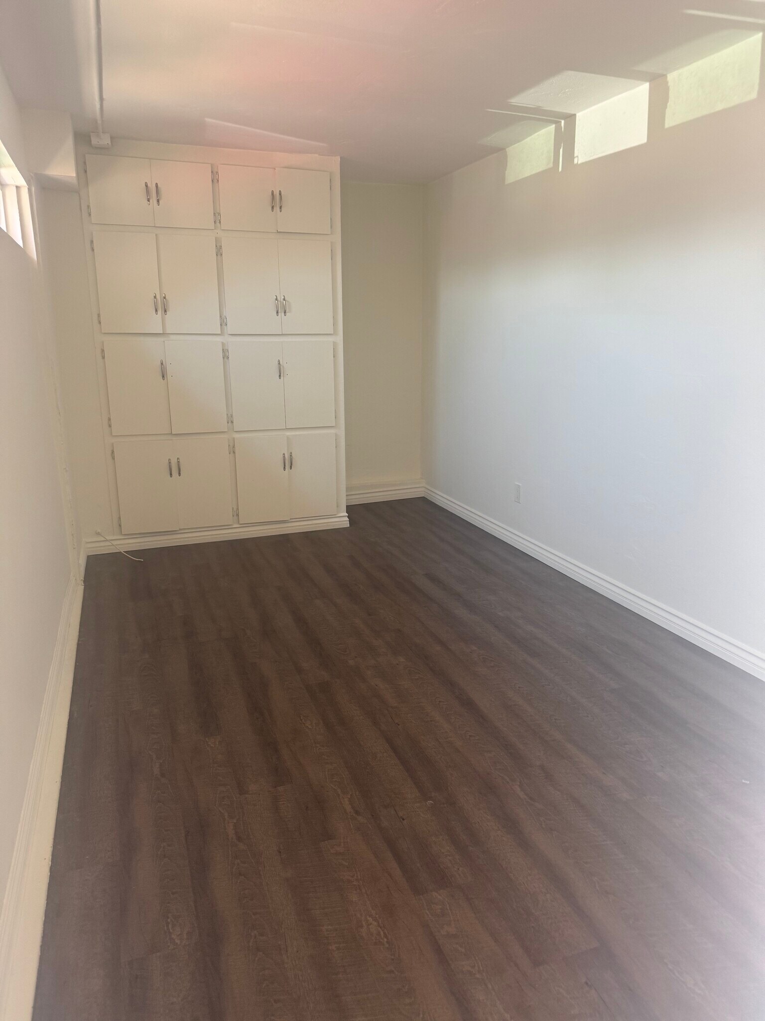 Building Photo - 3250 Vista Cielo Ln