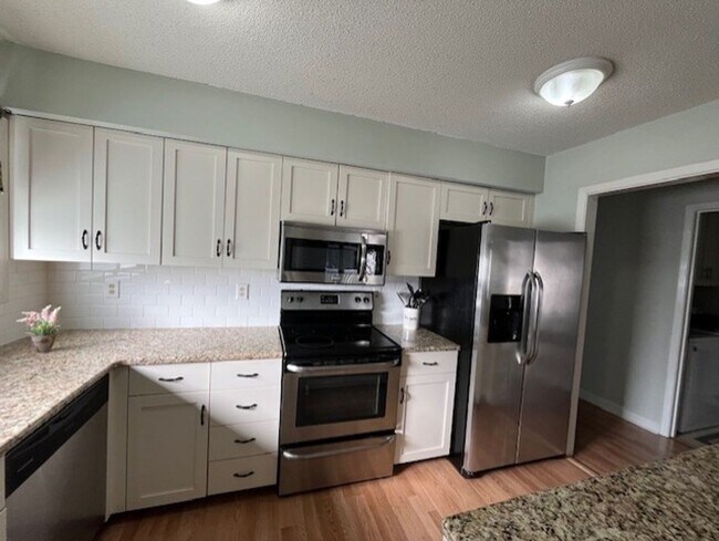 Building Photo - 1200 St Joseph St