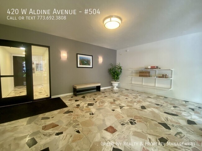 Building Photo - 420 W Aldine Ave