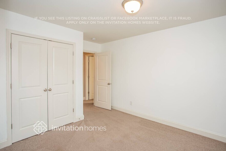 Building Photo - 112 Four Seasons Way