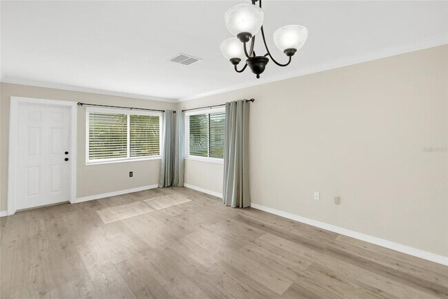 Building Photo - 5996 Hibiscus Dr