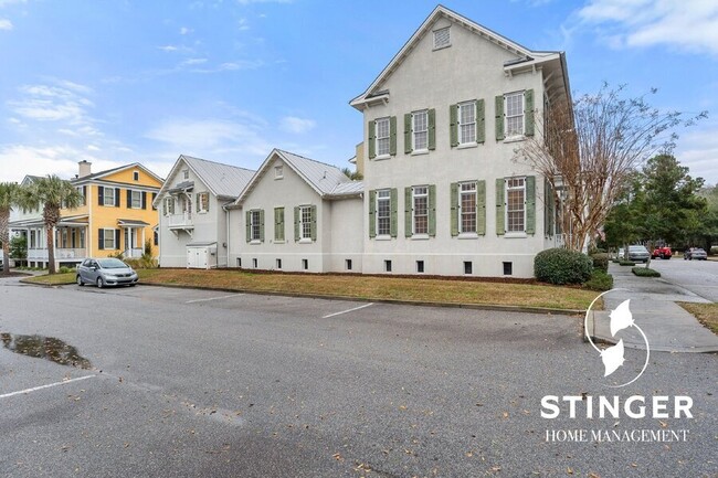 Building Photo - 30 Harford