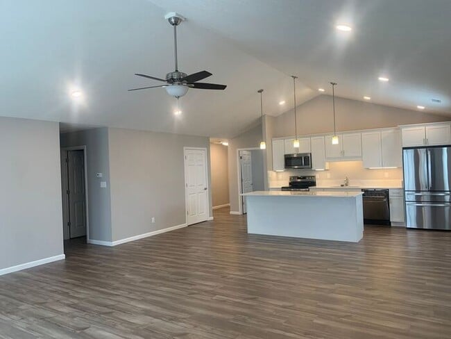 Building Photo - Experience modern living in this beautifully designed 4-bedroom, 2 full-bath home located East of...