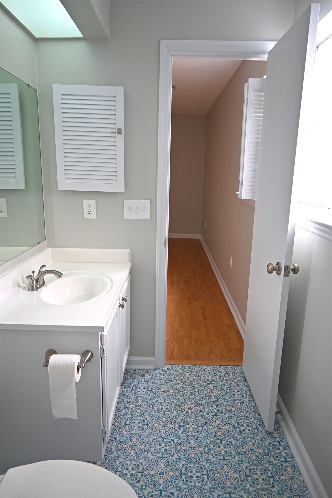 Building Photo - 2553 Stockbridge Dr