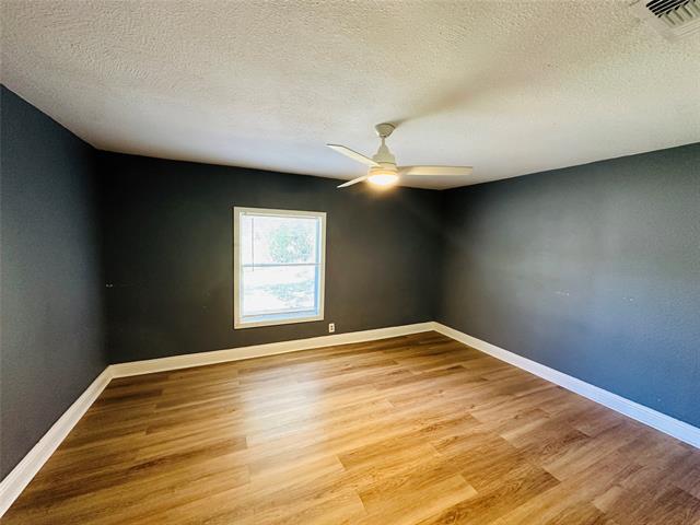 Building Photo - 2801 Ennis Ave