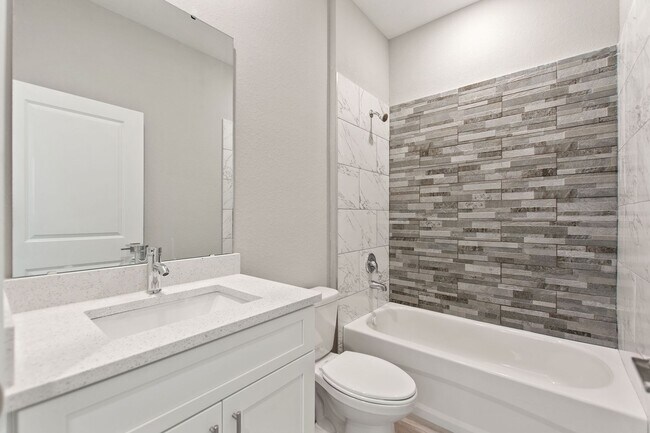 Building Photo - Deposit-Free! Modern, energy efficient hom...