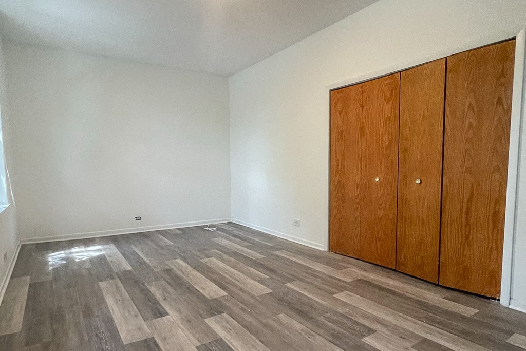 Building Photo - 1840 W Henderson St