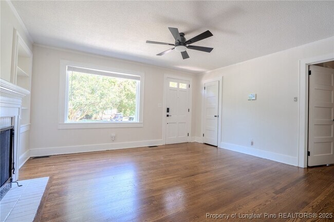 Building Photo - 120 Kirkland Dr