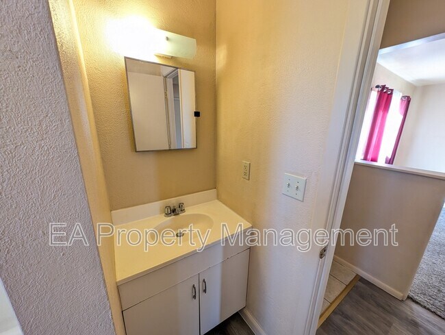 Building Photo - 212 65th St NW