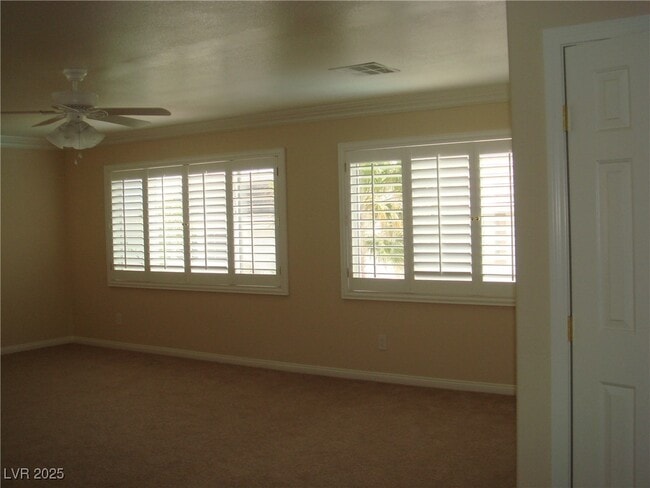 Building Photo - 608 Bianca Bay St