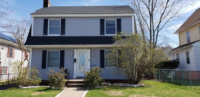 Building Photo - 54 Lambert St