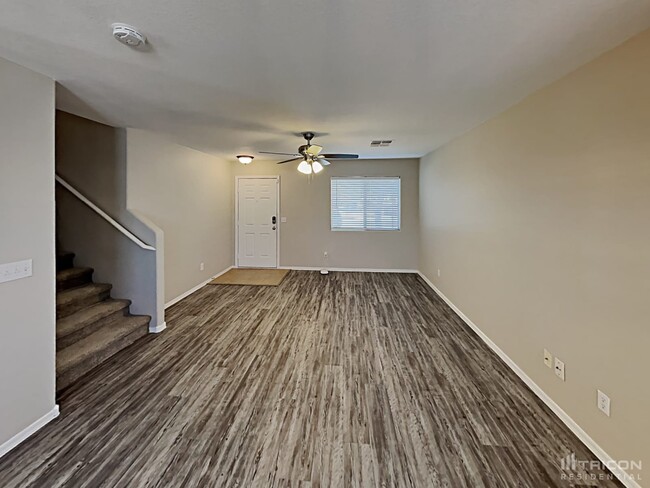 Building Photo - 30603 N Desert Star Dr
